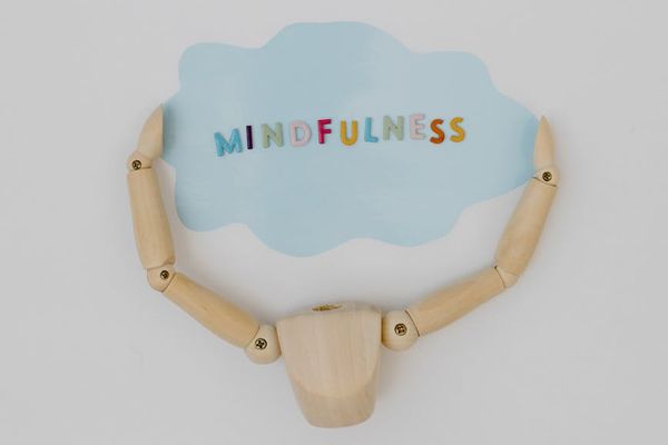 Abstract image representing the connection between mind and body.